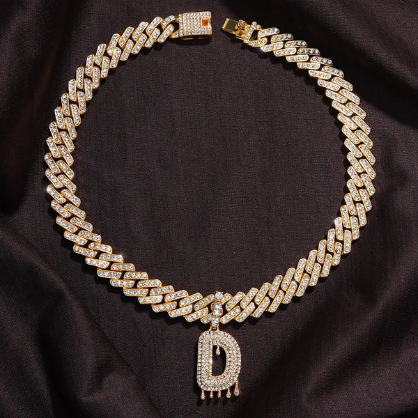 INITIAL NECKLACE