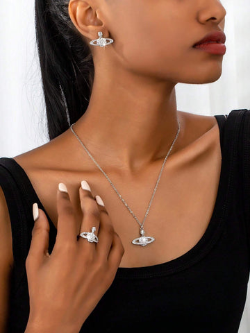 Sihouette Necklace