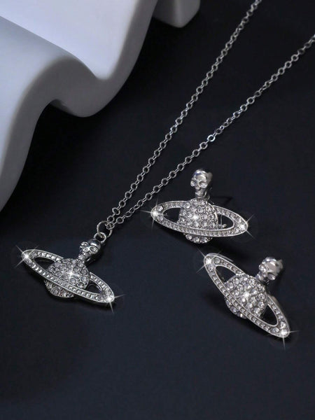 Sihouette Necklace