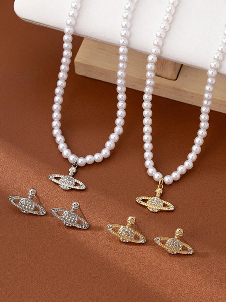 Sihouette Necklace
