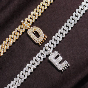 INITIAL NECKLACE