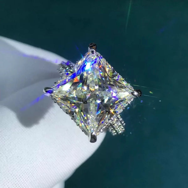 CRUSHED DIAMOND RING