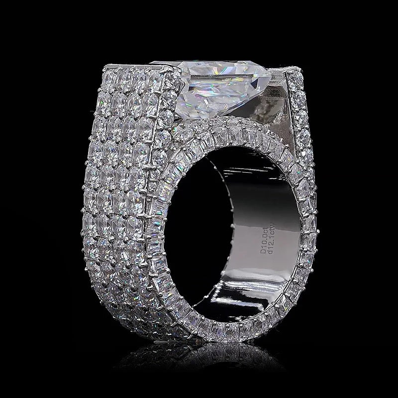 14ct WHITE GOLD RING