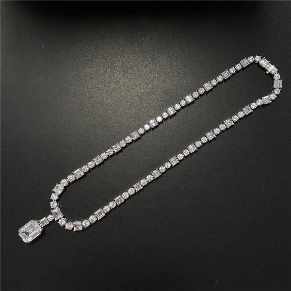 EMERALD NECKLACE